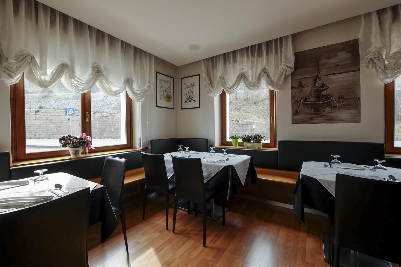 Albergo De March Farra d'Alpago Luaran gambar